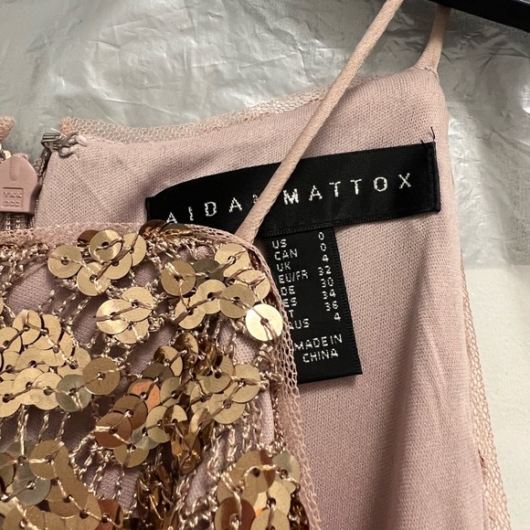 Aidan Mattox sequin column gown - Picture 5 of 8